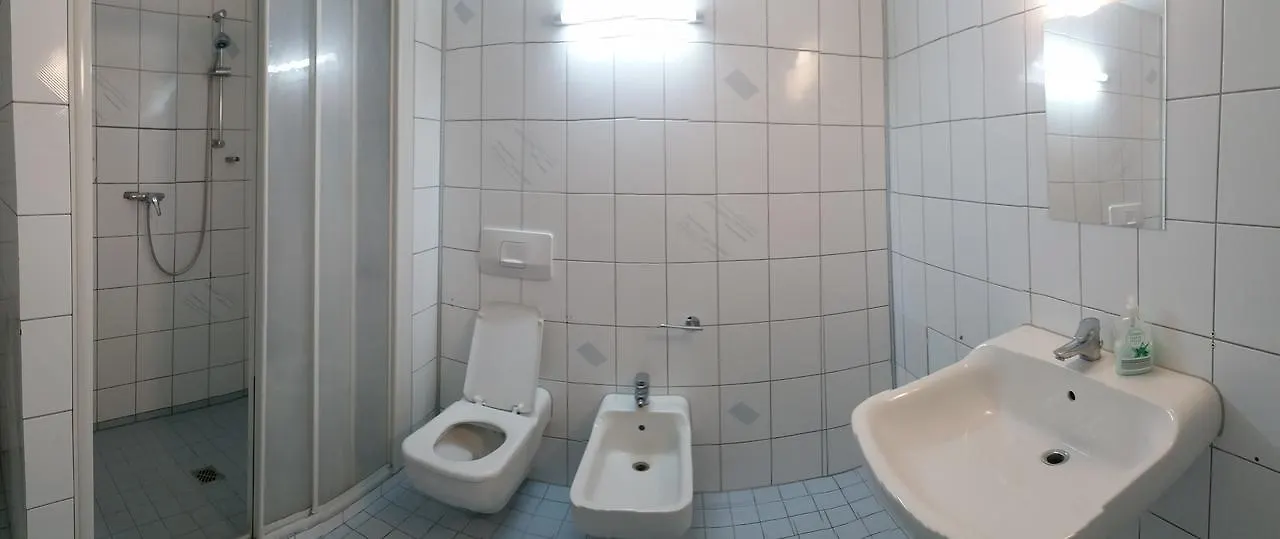 Hotel Moji Koeln Sieversstrasse Кёльн